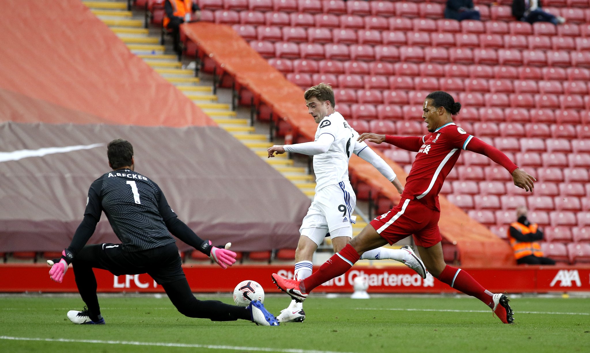 队保持了稳 队保持了稳